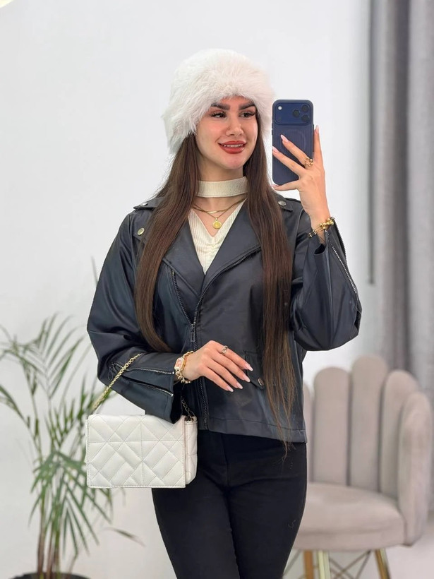 کت چرم زنانه آستین زیپ